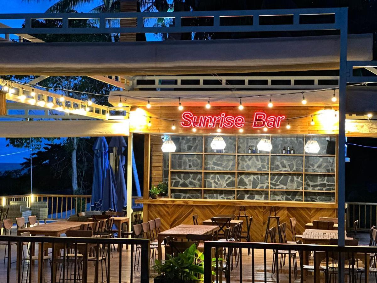 Fly Up Resort Lai Son 外观 照片